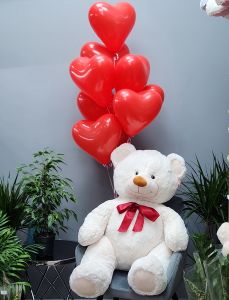 Медведь 100 см и 9 гелиевых шаров сердце