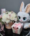 Коробочка с хризантемами, зайчик мила и раффаэлло