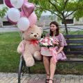 Медведь большой 120 см, 11 гелиевых шаров и коробка с розами "Особый случай"