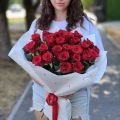 Букет из 25 красных роз 